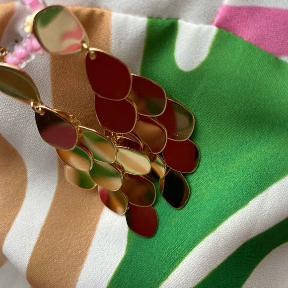 Elegant Golden colorTeardrop Earrings ✨.   📌Not gold - Picture 3 of 4